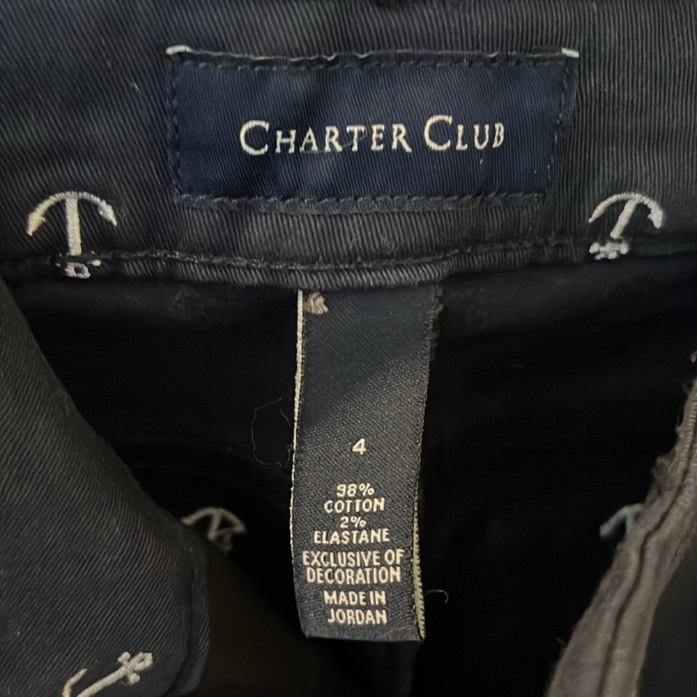 Charter Club blue nautical size 4 capri’s - Picture 3 of 4